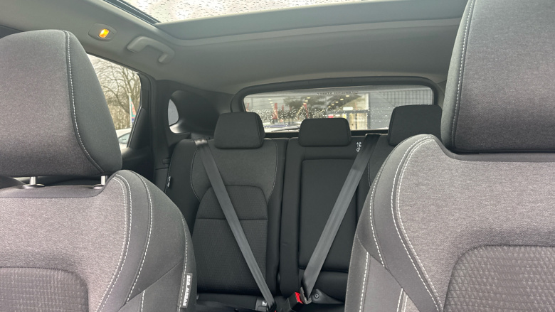 Nissan Qashqai 1.3 DiG-T MH Premiere Edition 5dr Petrol Hatchback